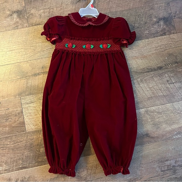 Vintage Baby Togs Smocked Jumpsuit
Romper Bubble Leg Collar Velour Girls 24M - Picture 14 of 15